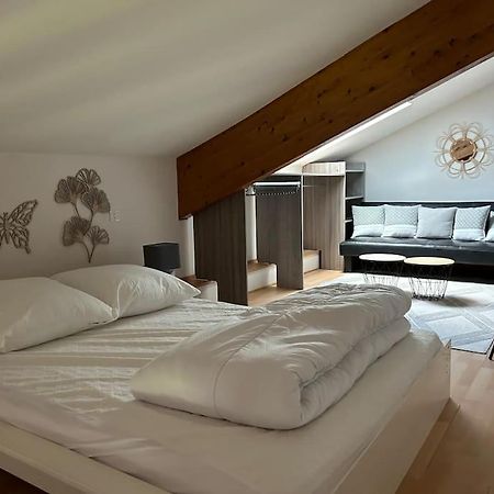 Appartement Lumineux Avec Vue Sur Les Montagnes Morbier Exterior photo